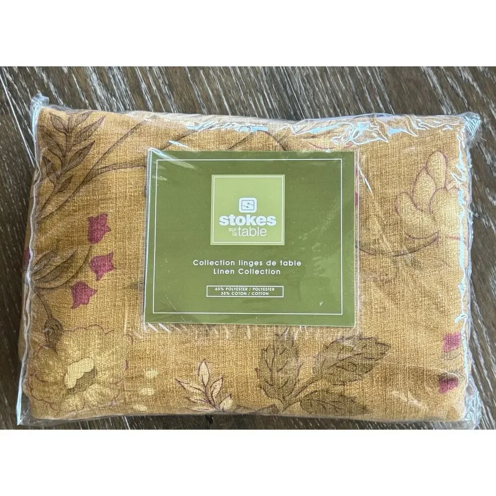 Stokes & Sur La Table Tablecloth & 4 Cloth Napkins Set Raspberry Floral 60 x 84